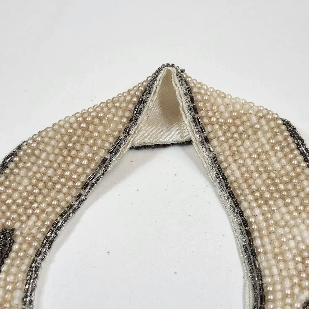 Unbranded beautiful vintage